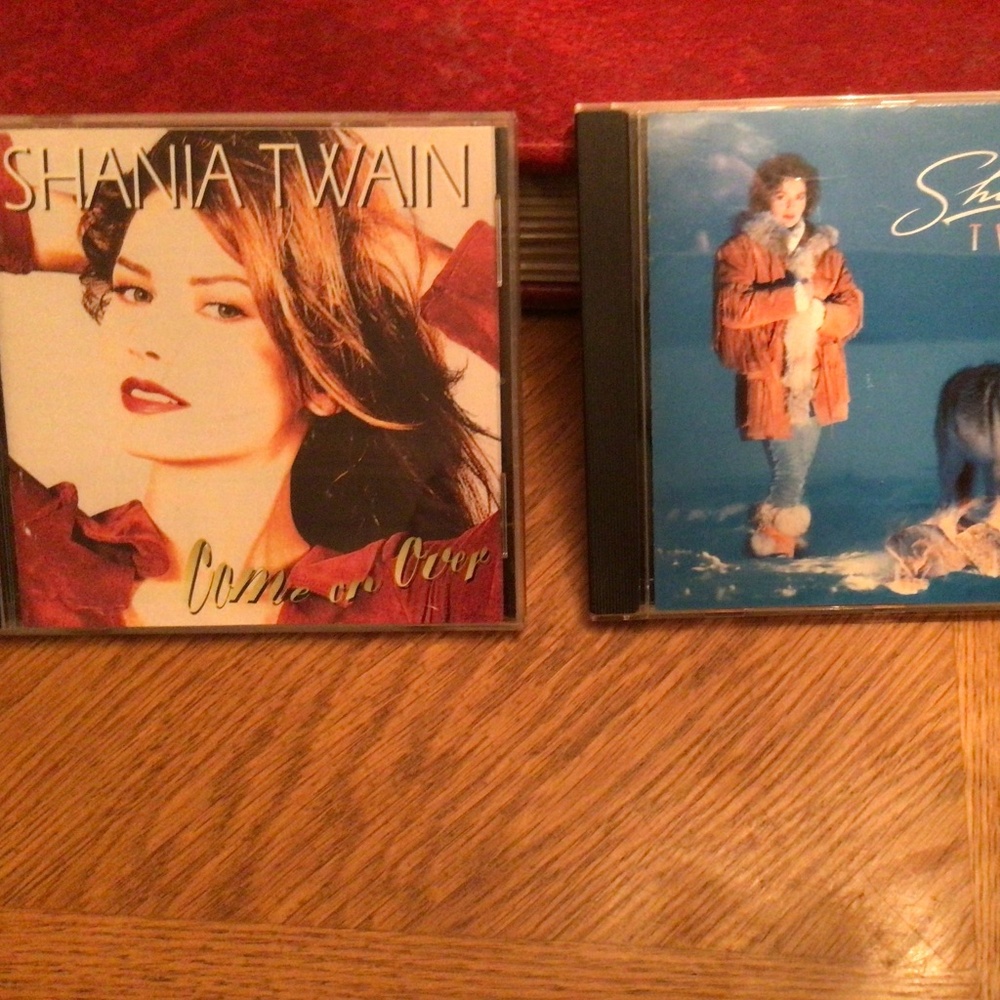 2 SHANIA TWAIN Cds